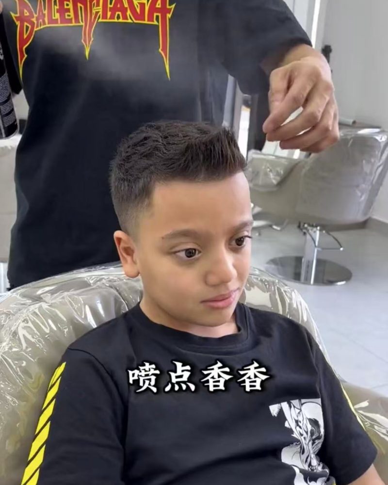 Asian hair salon Riyadh haircut Korean haircut in Riyadh salon Filipino hairstylist haircut Riyadh Men fade haircut Riyadh